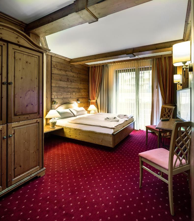 Vital Resort Muehl Bad Lauterberg Εξωτερικό φωτογραφία A typical room at the Hotel Axelmannstein